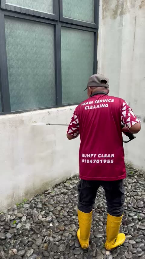 Cucian tekanan tinggi dinding
